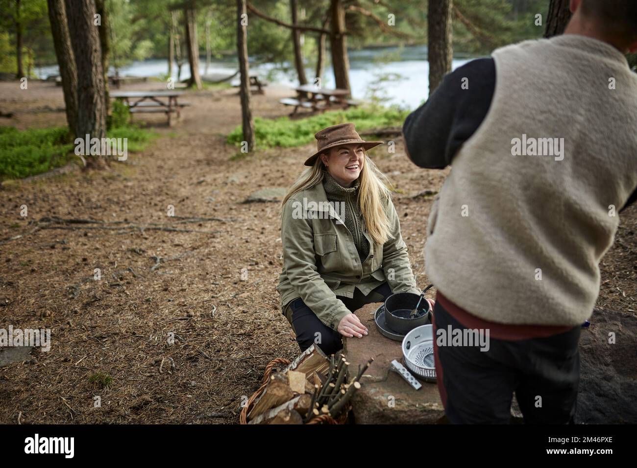 Smiling weekend hi-res stock photography and images - Alamy