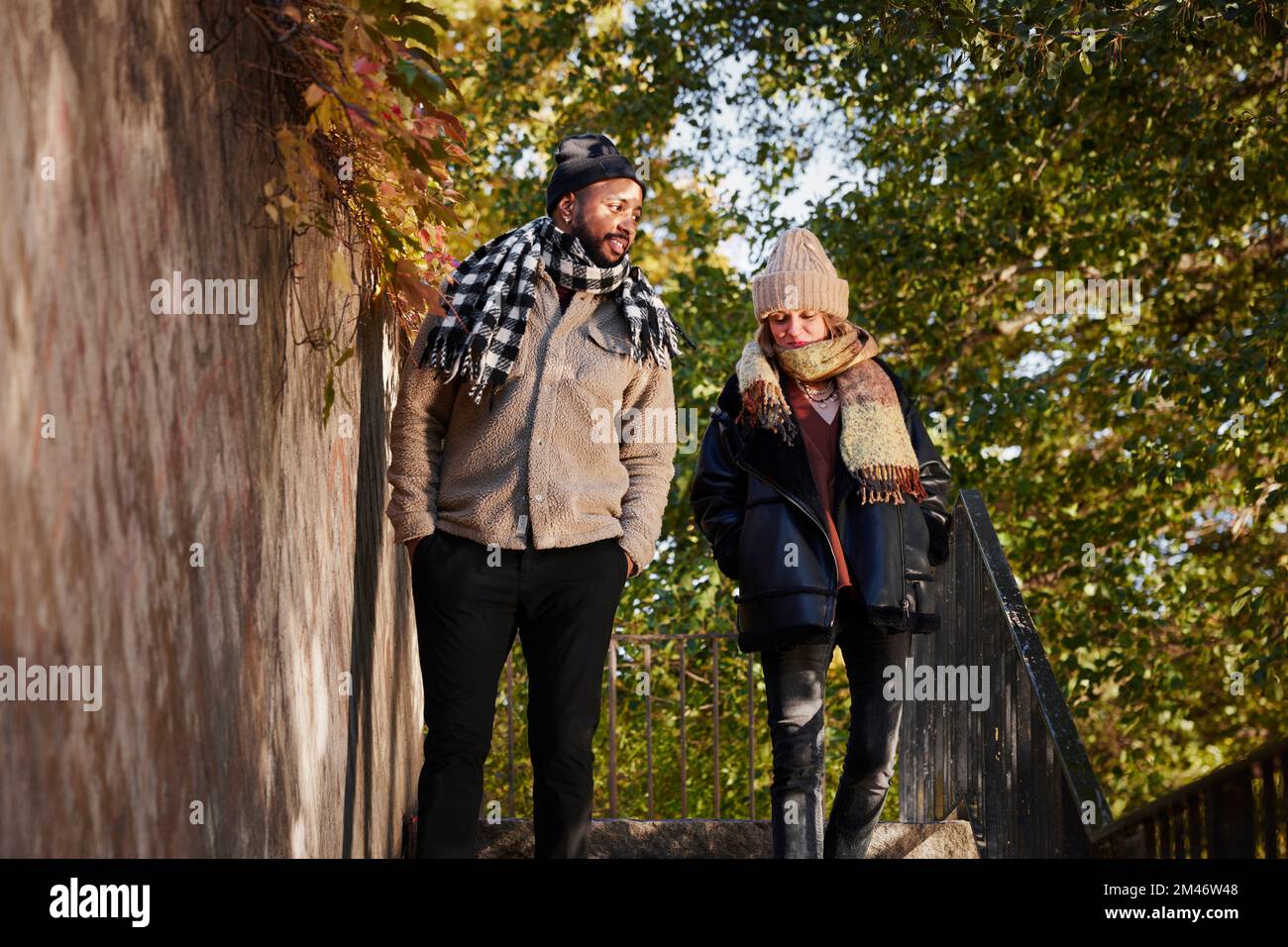 Human beings man and woman hi-res stock photography and images - Alamy