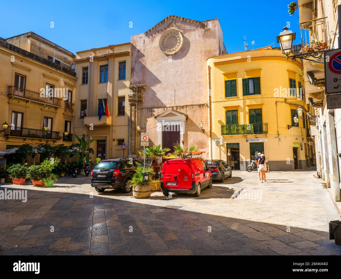 sono a largo di trapani
