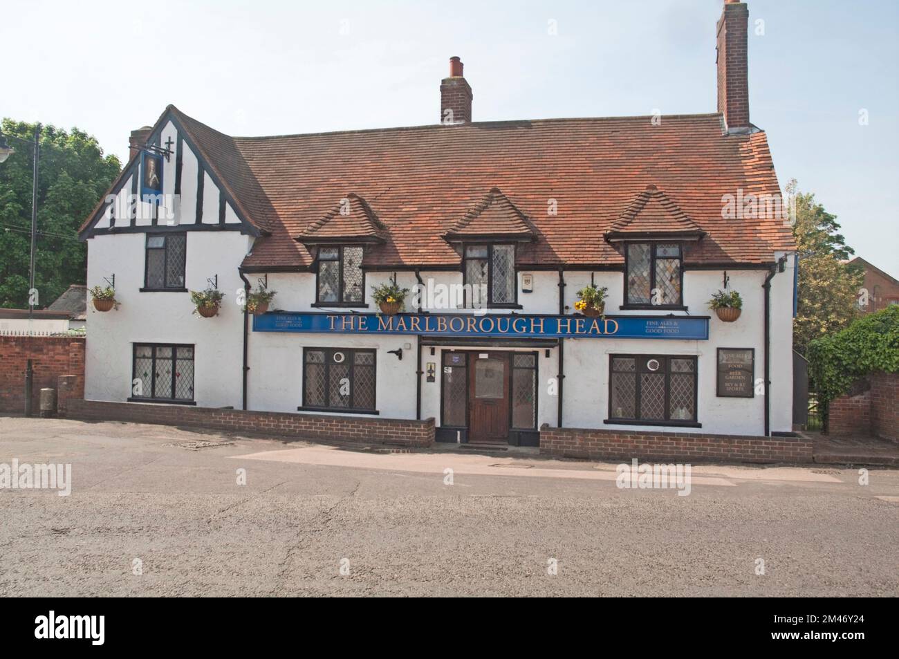 ROCHFORD ESSEX MARBOROUGH HEAD PUB Stock Photo Alamy