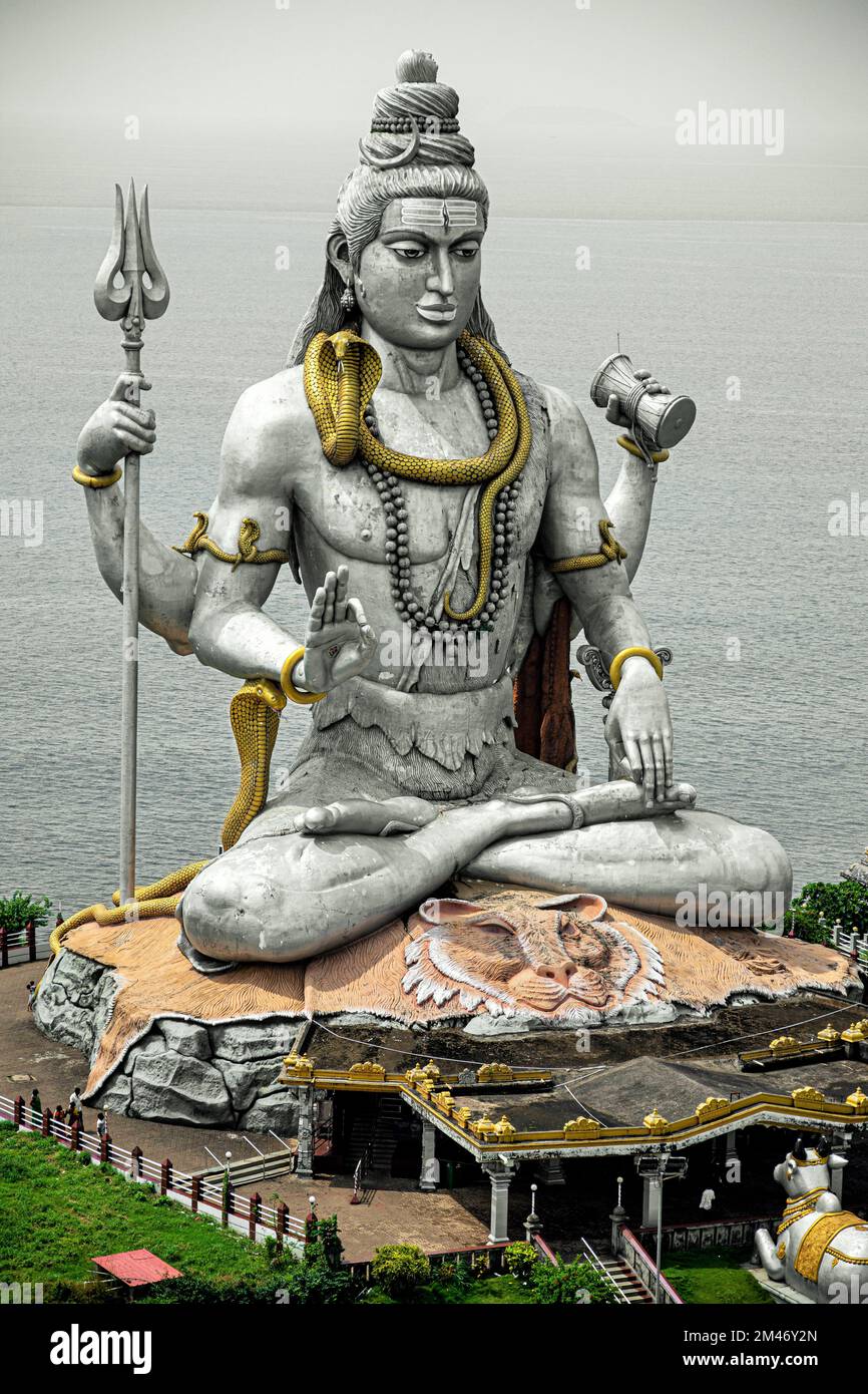 Murudeshwara Shiva temple statue, Murdeshwar, Uttara Kannada district, Karnataka, India Stock Photo