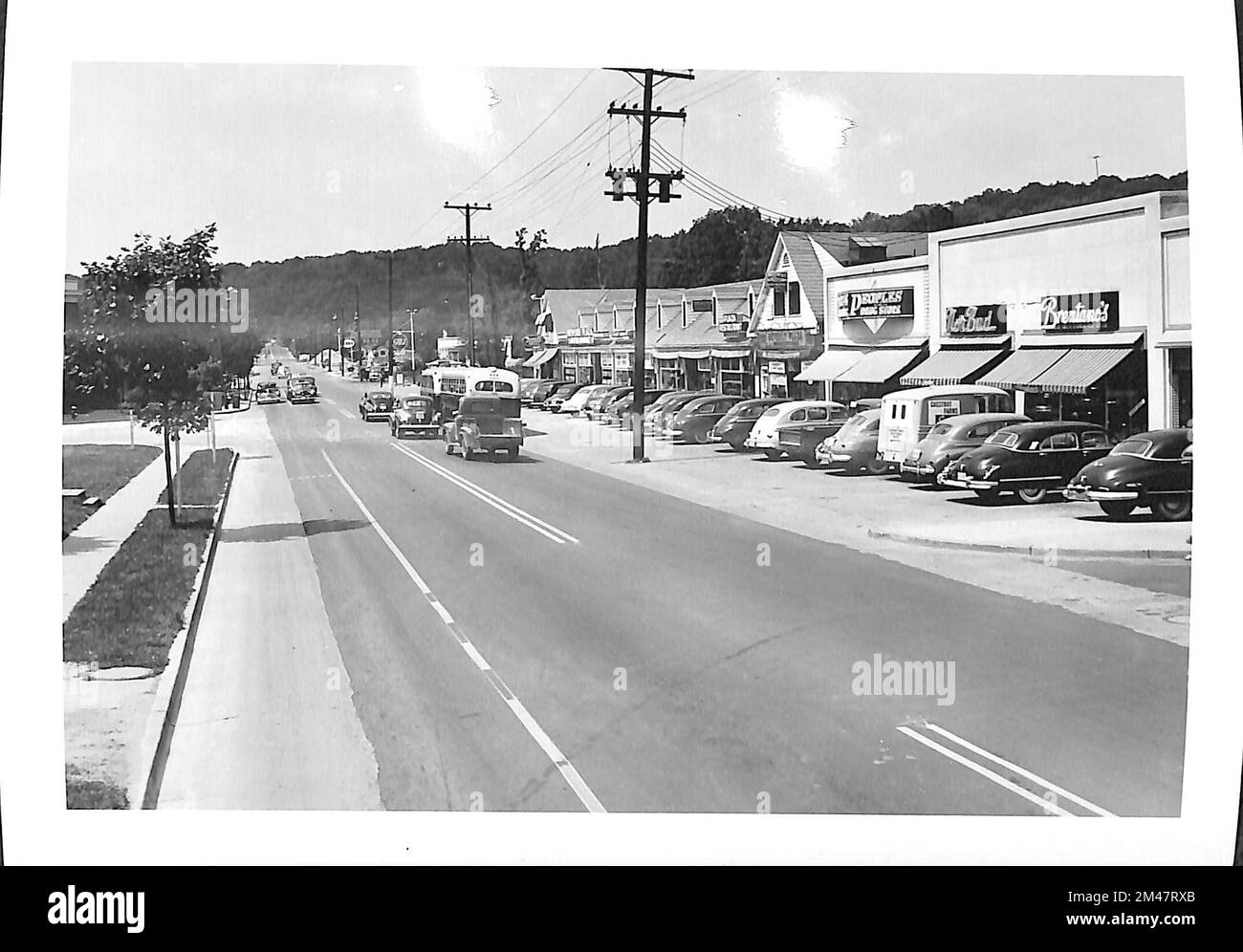 Alexandria Shopping Center. Original caption Alexandria Shopping