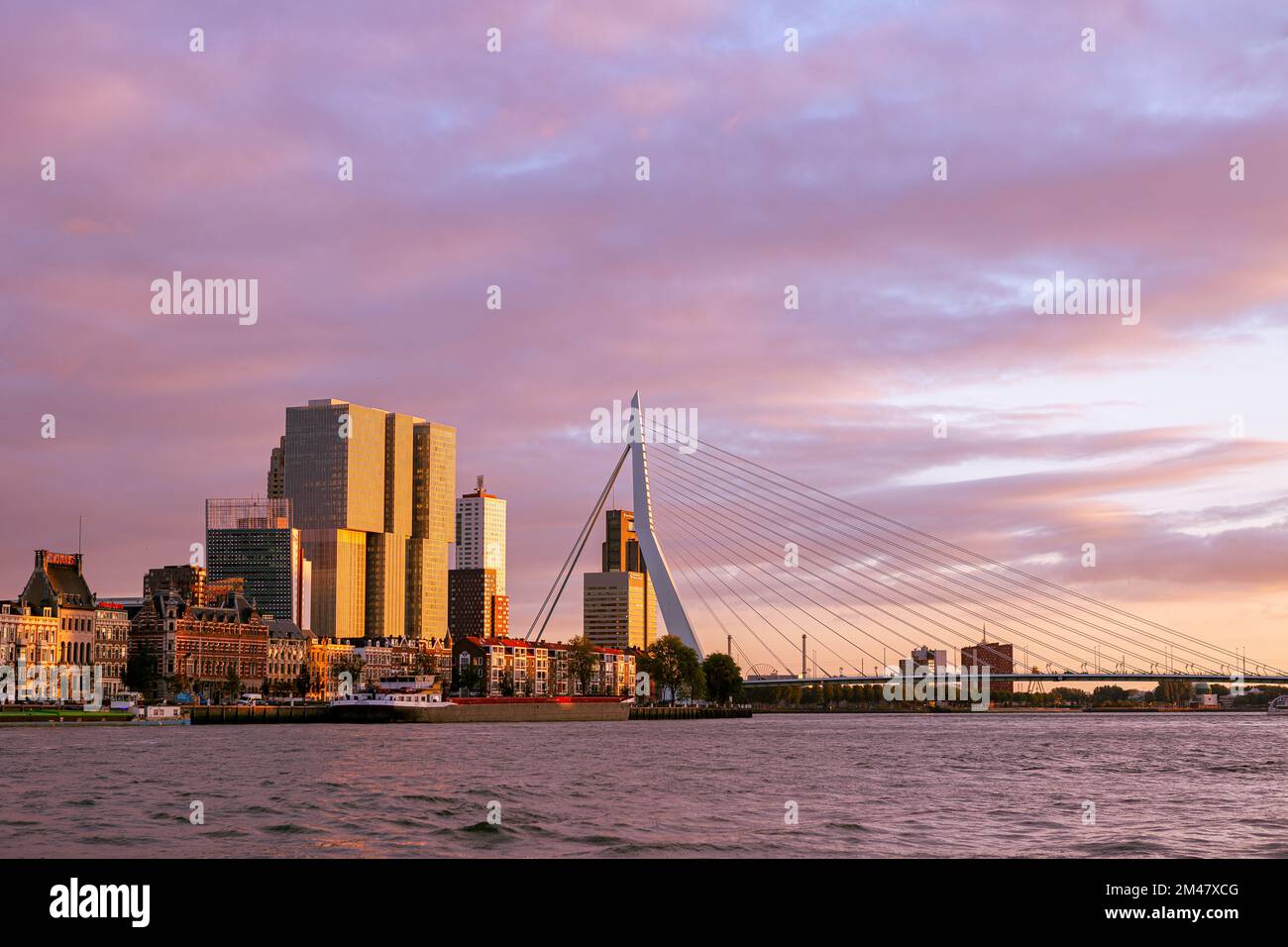 Rotterdam Sunset Rotterdam urban planning hi-res stock photography and images - Alamy
