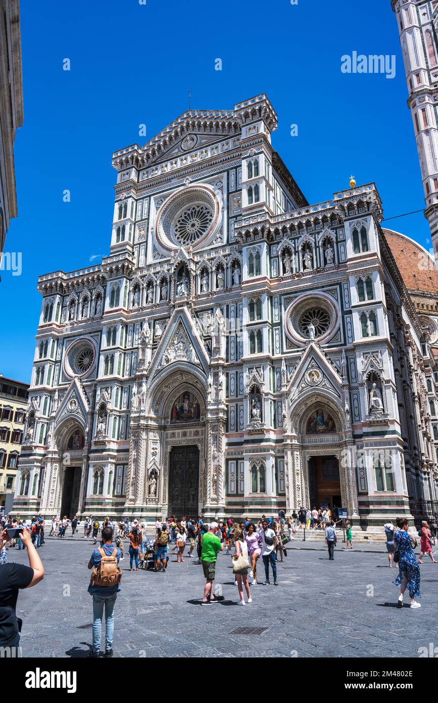 Façade of Duomo di Firenze in Piazza del Duomo in Florence, Tuscany Italy Stock Photo