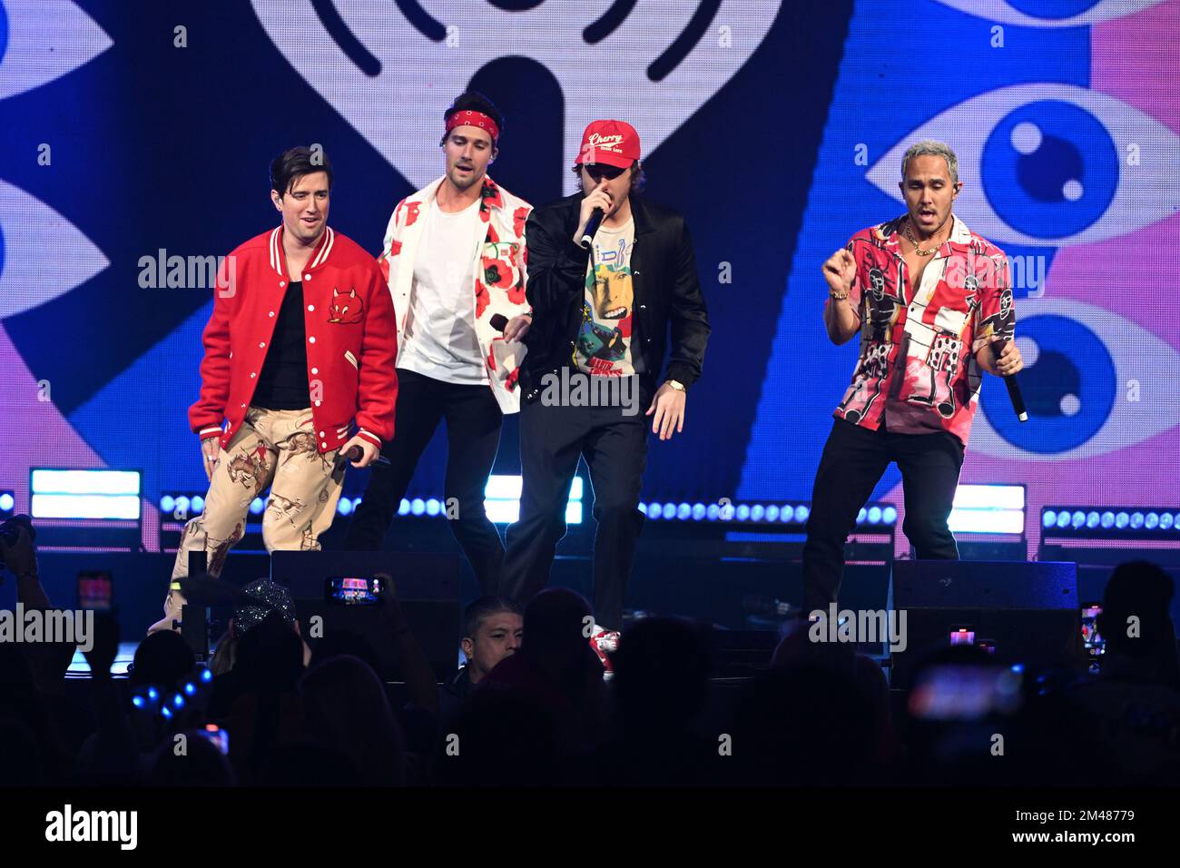 Sunrise FL, USA. 18th Dec, 2022. Kendall Schmidt, Logan Henderson, James Maslow and Carlos Pena Vega of Big Time Rush perform during the iHeartRadio Y100 Jingle Ball 2022 at The FLA Live Arena on December 18, 2022 in Sunrise, Florida. Credit: Mpi04/Media Punch/Alamy Live News Stock Photo
