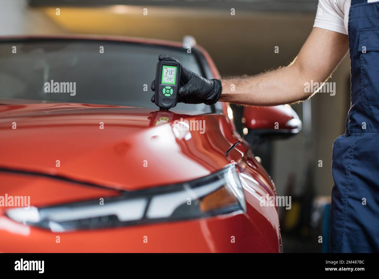 Film thickness measurement hires stock photography and images Alamy