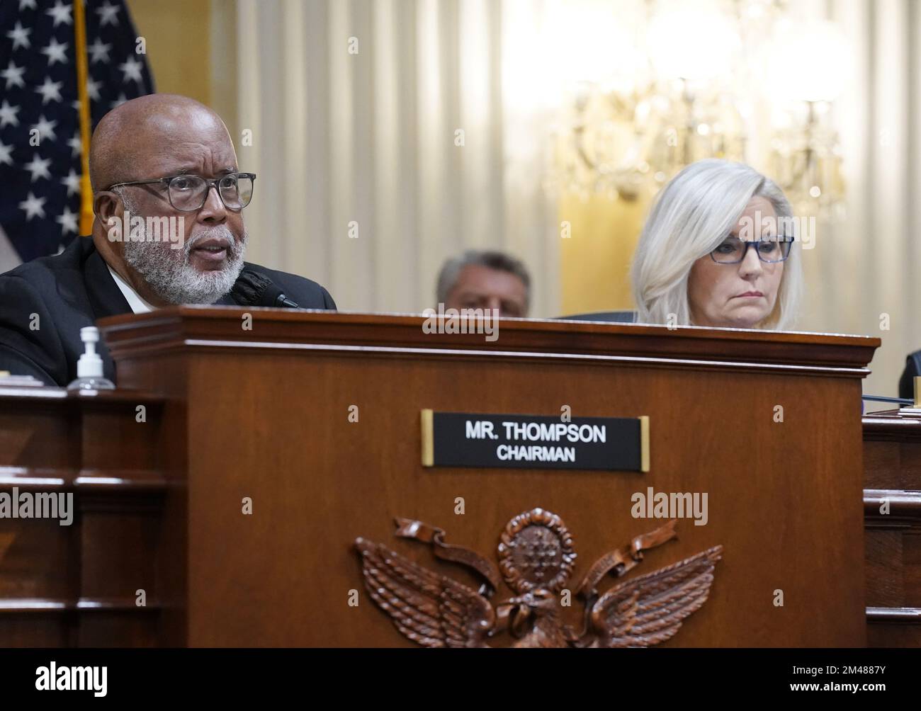 Washington, United States. 19th Dec, 2022. Committee Chairman Bennie Thompson, D-MS, makes an opening statement as Vice Chair Liz Cheney, R-WY, (R) listens as the House Select Committee investigating the Jan. 6 attack on the U.S. Capitol holds its final public hearing to discuss the findings of an 18-month investigation, on Capitol Hill in Washington, DC on Monday, December 19, 2022. Photo by Ken Cedeno/UPI Credit: UPI/Alamy Live News Stock Photo