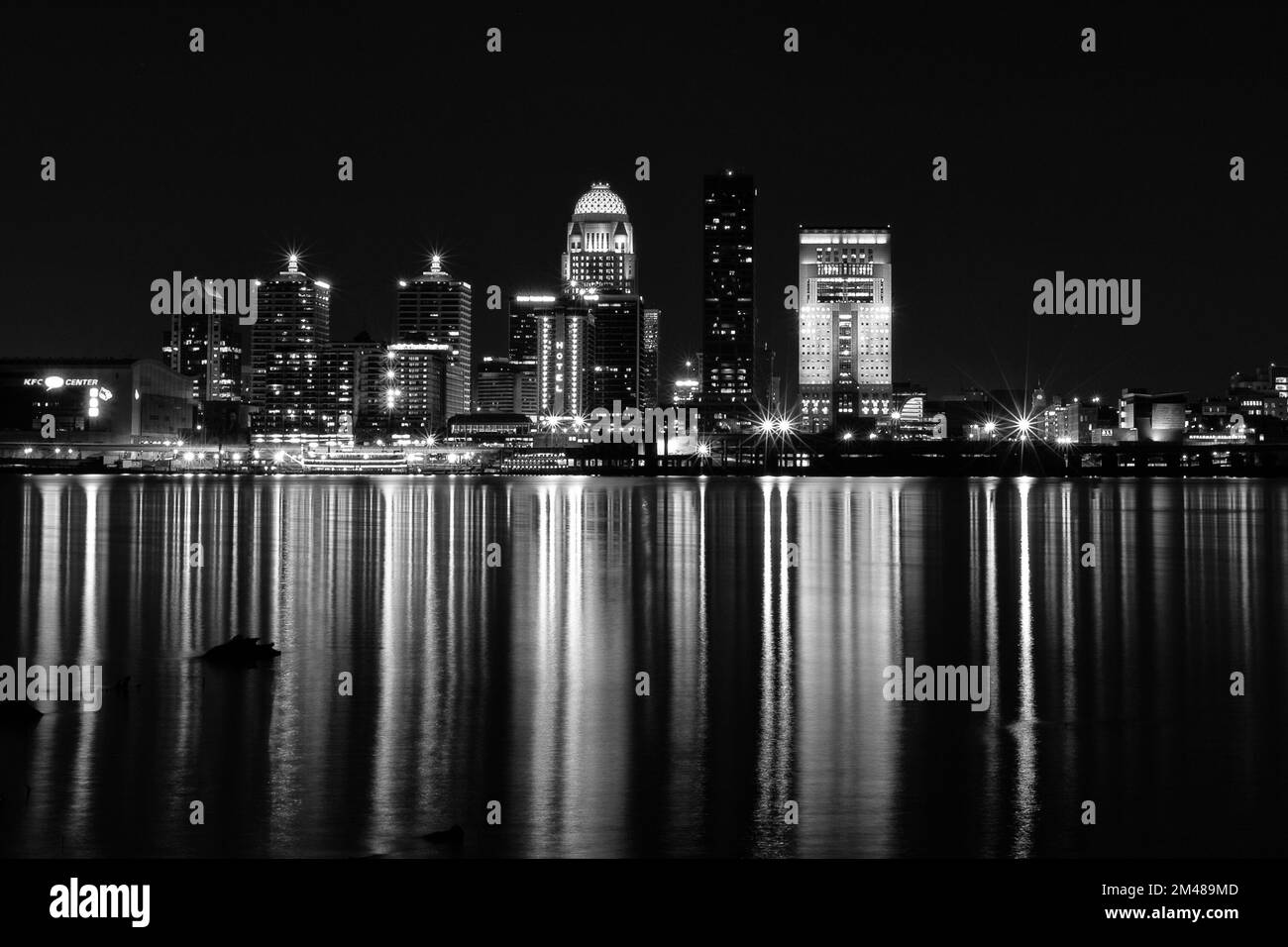 Louisville kentucky skyline Black and White Stock Photos & Images - Alamy