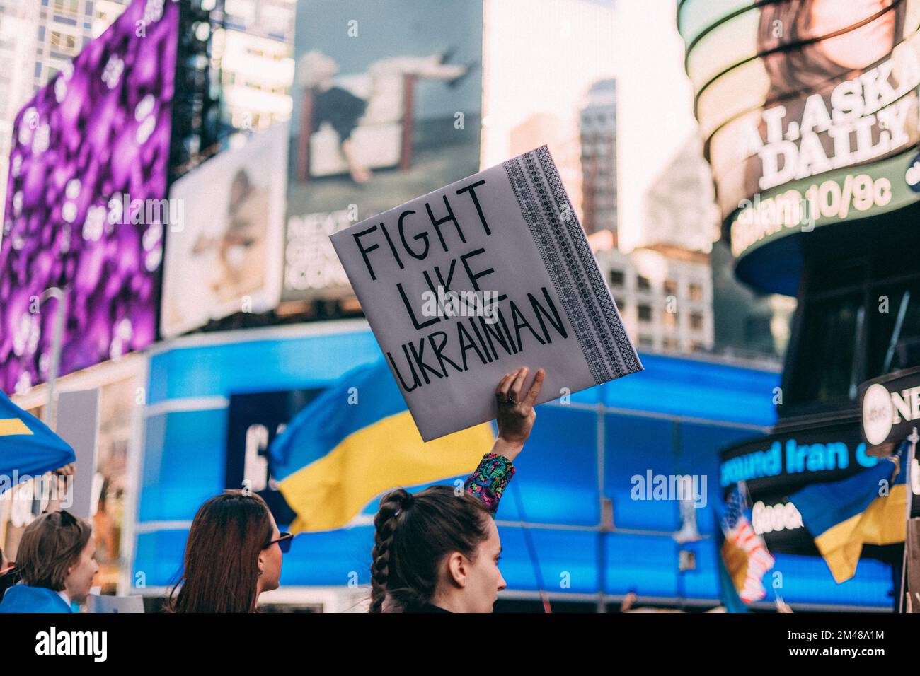 New York Manhattan, 02.10 - 10.10.22: Ukraine Protest am Times Square.  Foto: pressefoto Mika Volkmann Stock Photo