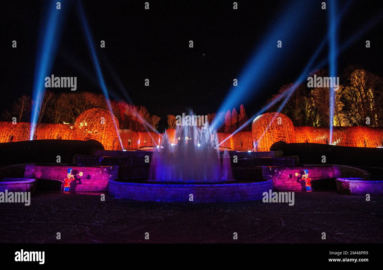 Alnwick Castle Gardens Christmas Lights At Lachlan Ricardo Blog