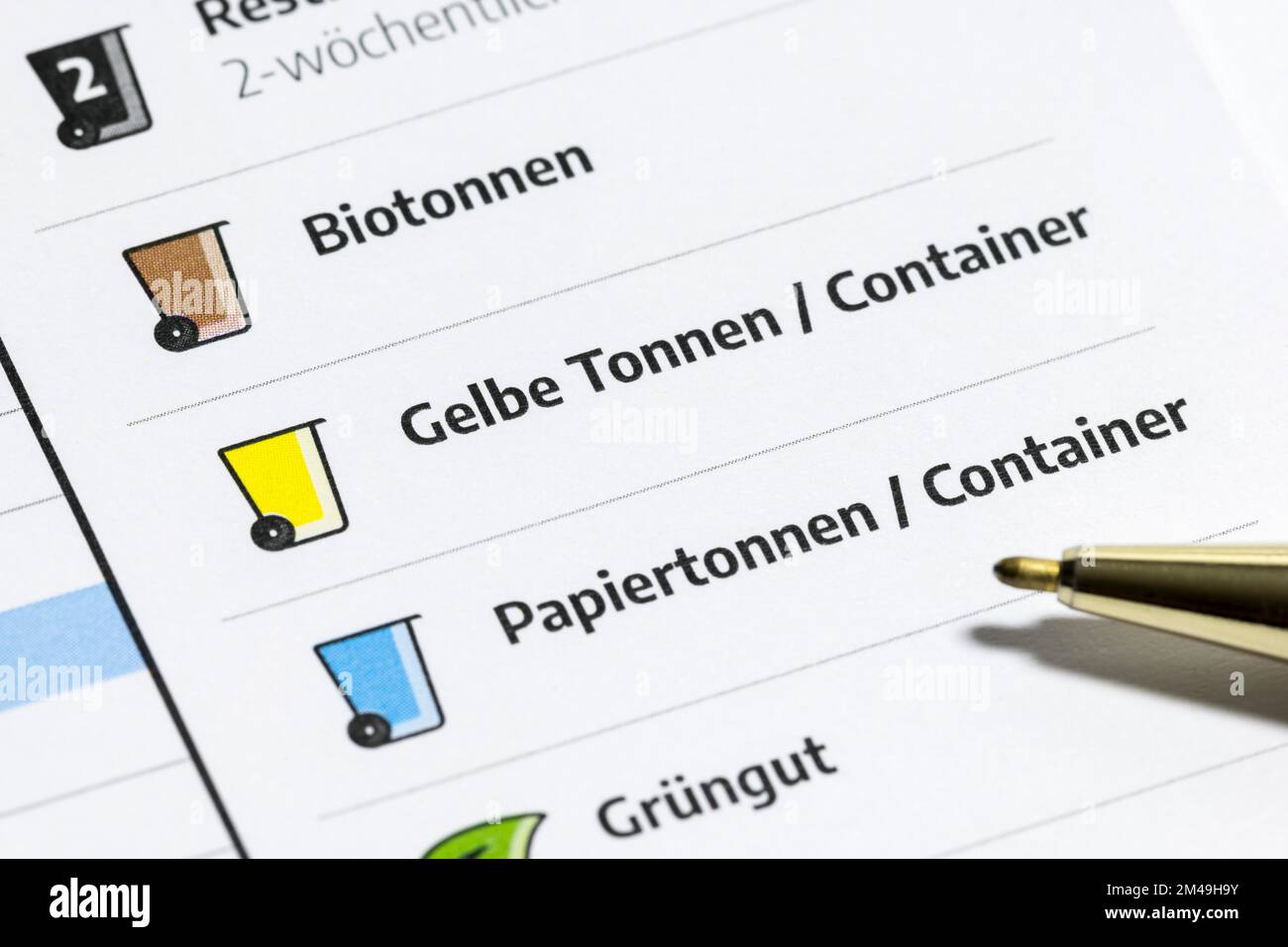 Annual calendar for waste disposal, yellow bins, organic waste bin, paper, green waste