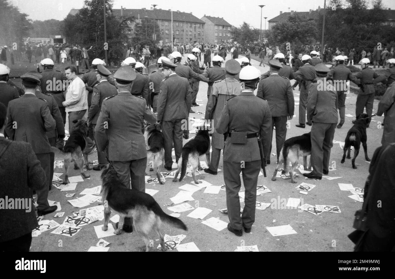 During the 1969 federal election campaign, here in Recklinghausen in