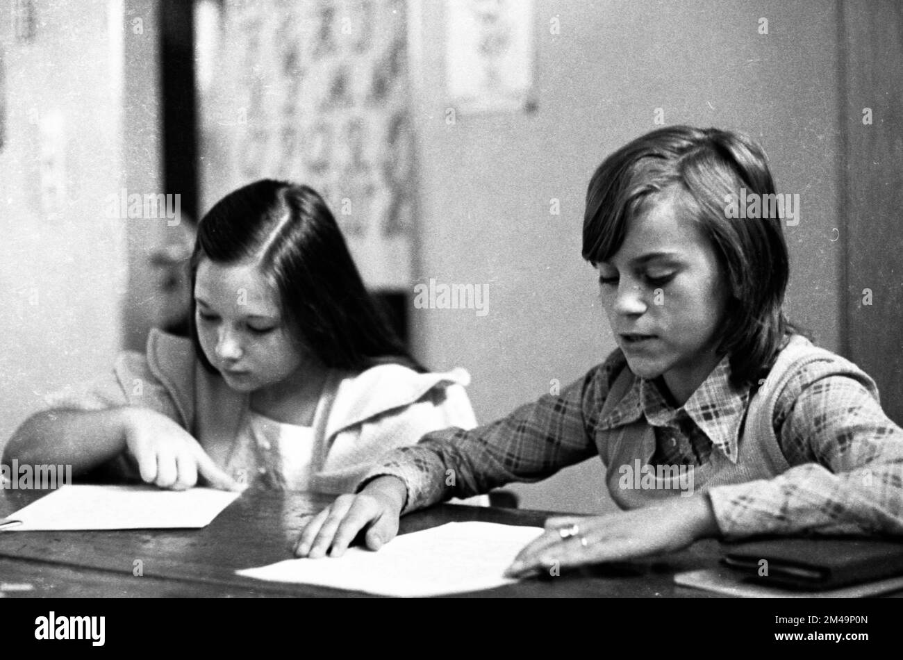 Gastarbeiter children in the secondary school, here on 09. 08. 1973 in Dortmund, Germany Stock Photo