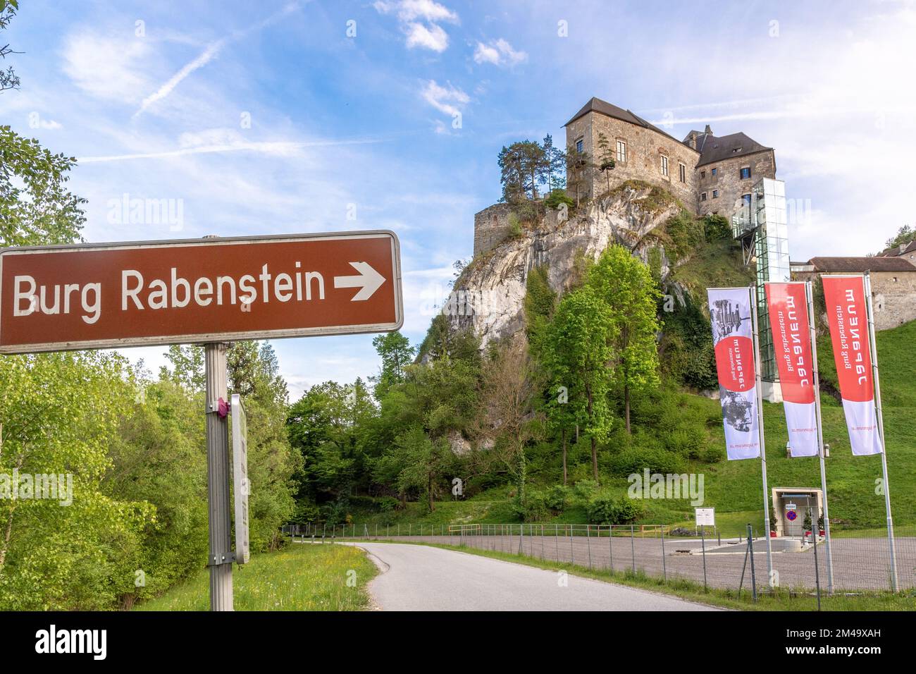 Castle rabenstein hi-res stock photography and images - Alamy