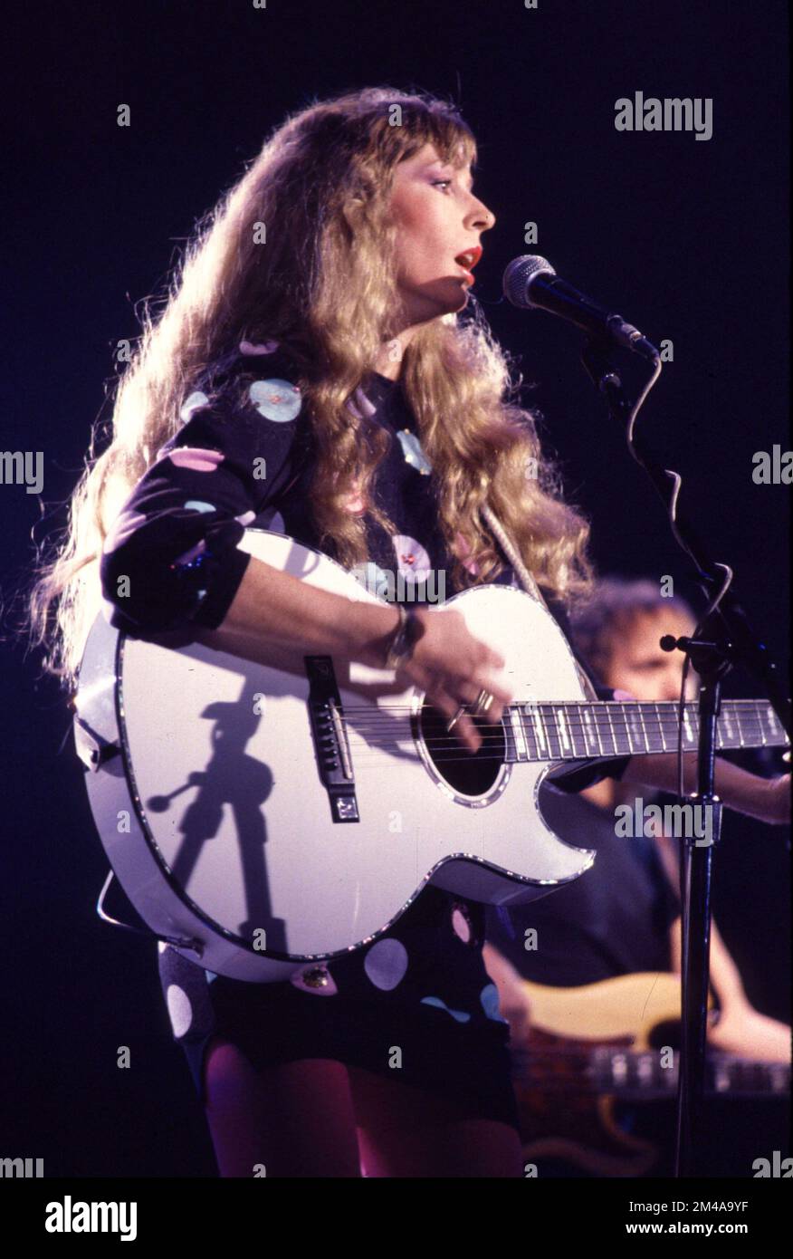 Juice Newton on American Bandstand circa 1986 Credit Ron Wolfson