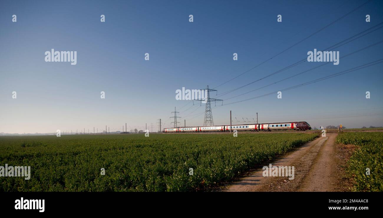 Arriva Crosscountry Trains diesel class 220 Bombardier voyager train in