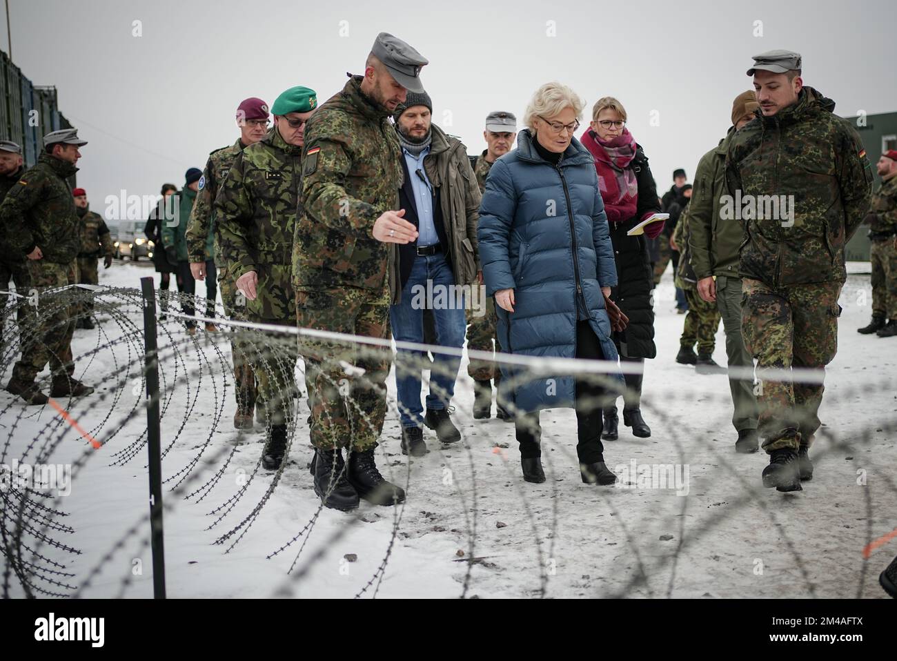 Lest, Slovakia. 20th Dec, 2022. Christine Lambrecht (SPD), Federal ...