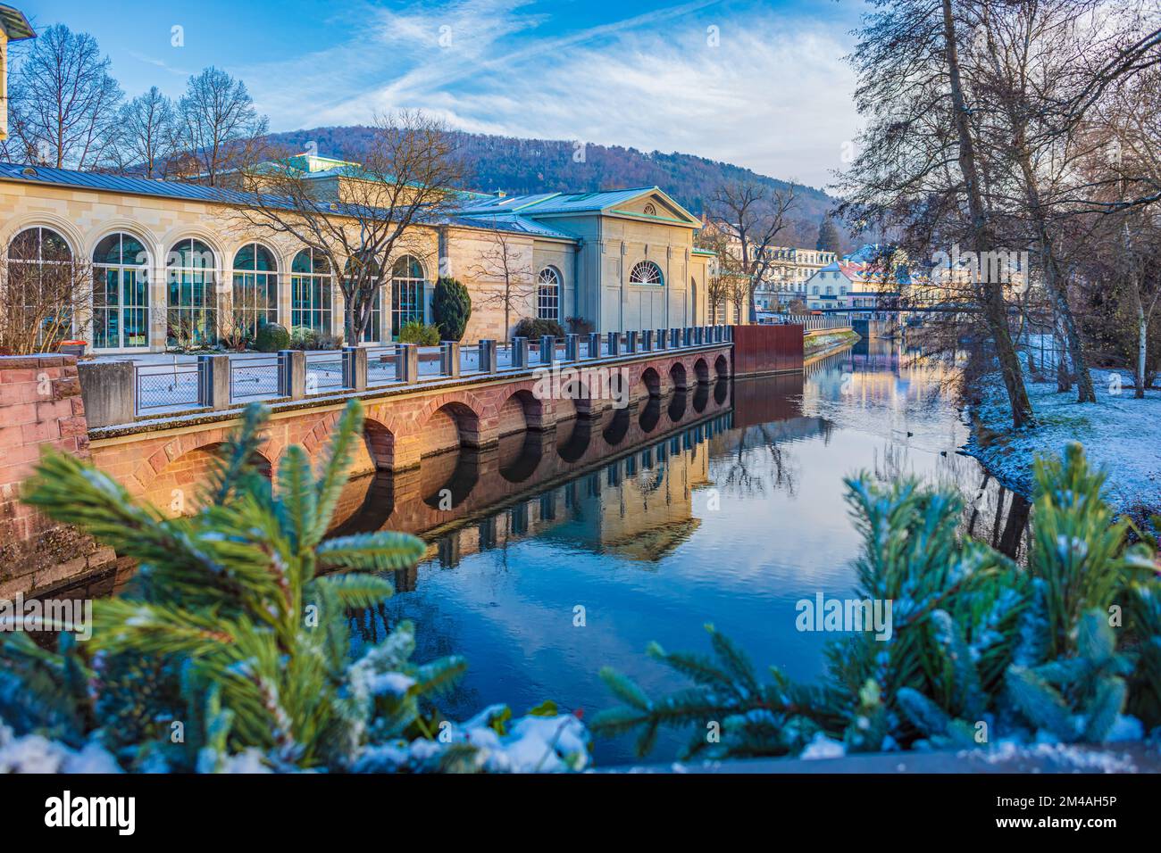Saale river with view to Brunnen und Wandelhalle in Bad Kissingen. Bad Kissingen, Bavaria
