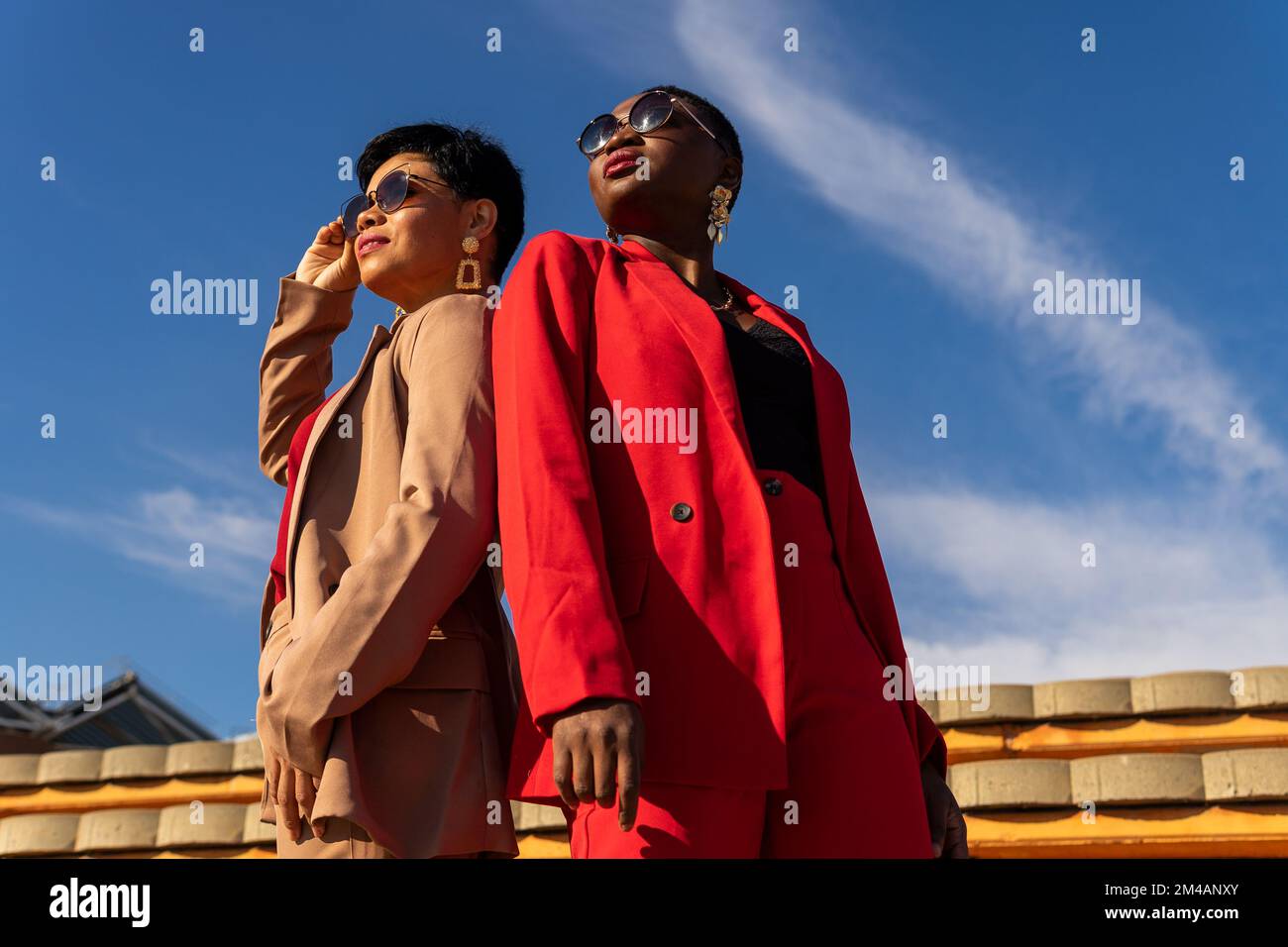 Dark blue suits hi-res stock photography and images - Alamy