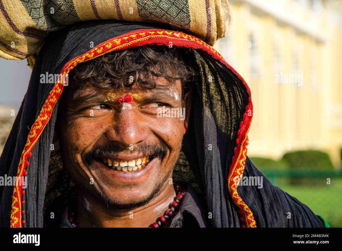 Sabrimalapilgrim from Karnataka visiting Mysore on his pilgrimage