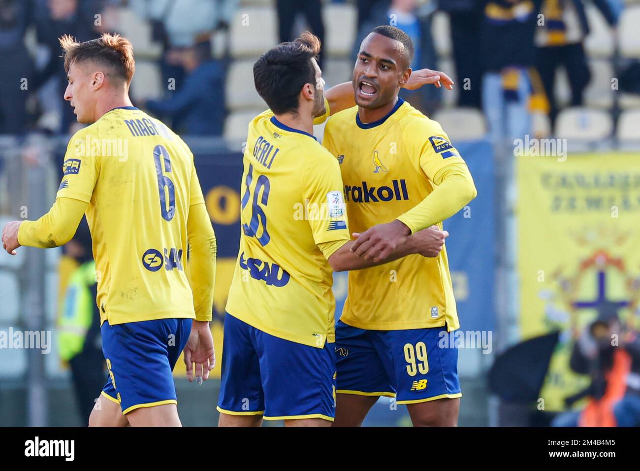 Alberto Braglia stadium, Modena, Italy, December 18, 2022, Davide Diaw  celebrates after scoring the gol of 1-1 during Modena FC vs Benevento  Calcio - Italian soccer Serie B match Stock Photo - Alamy