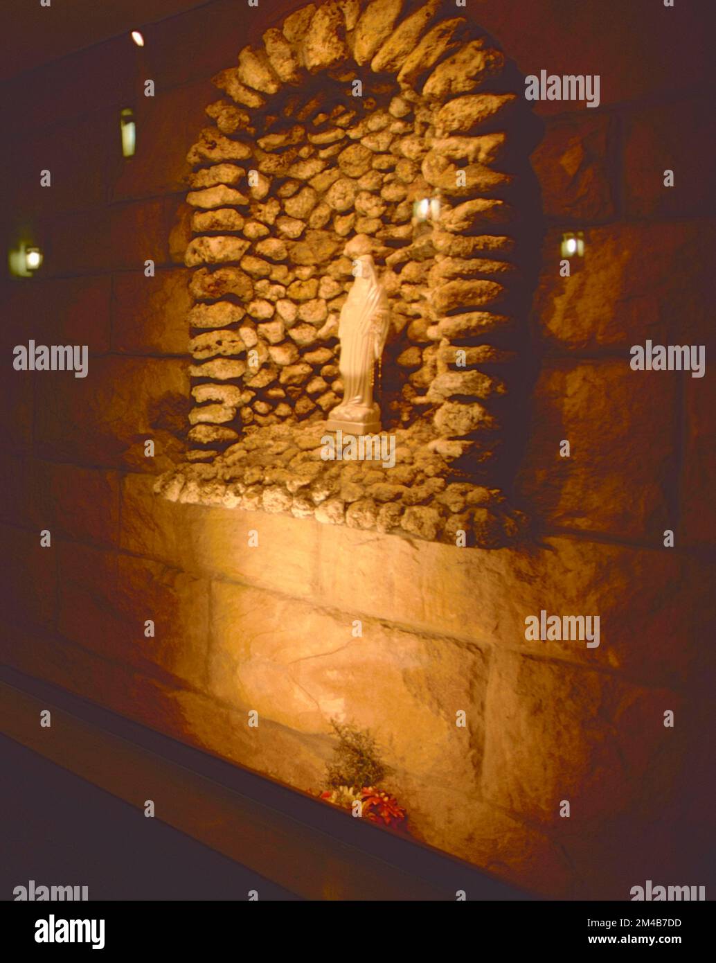 Medjugorje Madonna crying blood tears, Pantano of Civitavecchia, Italy