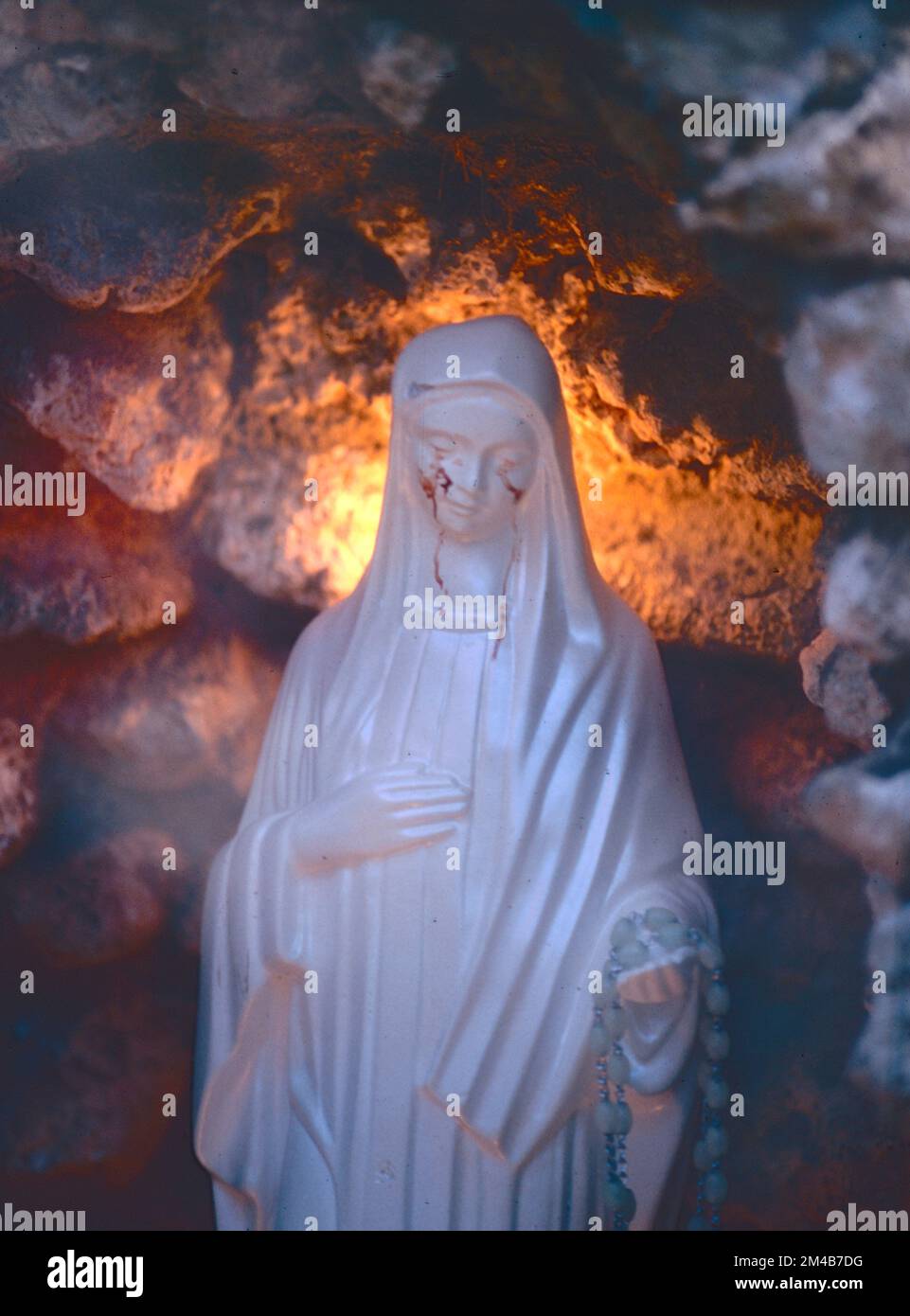 Medjugorje Madonna crying blood tears, Pantano of Civitavecchia, Italy