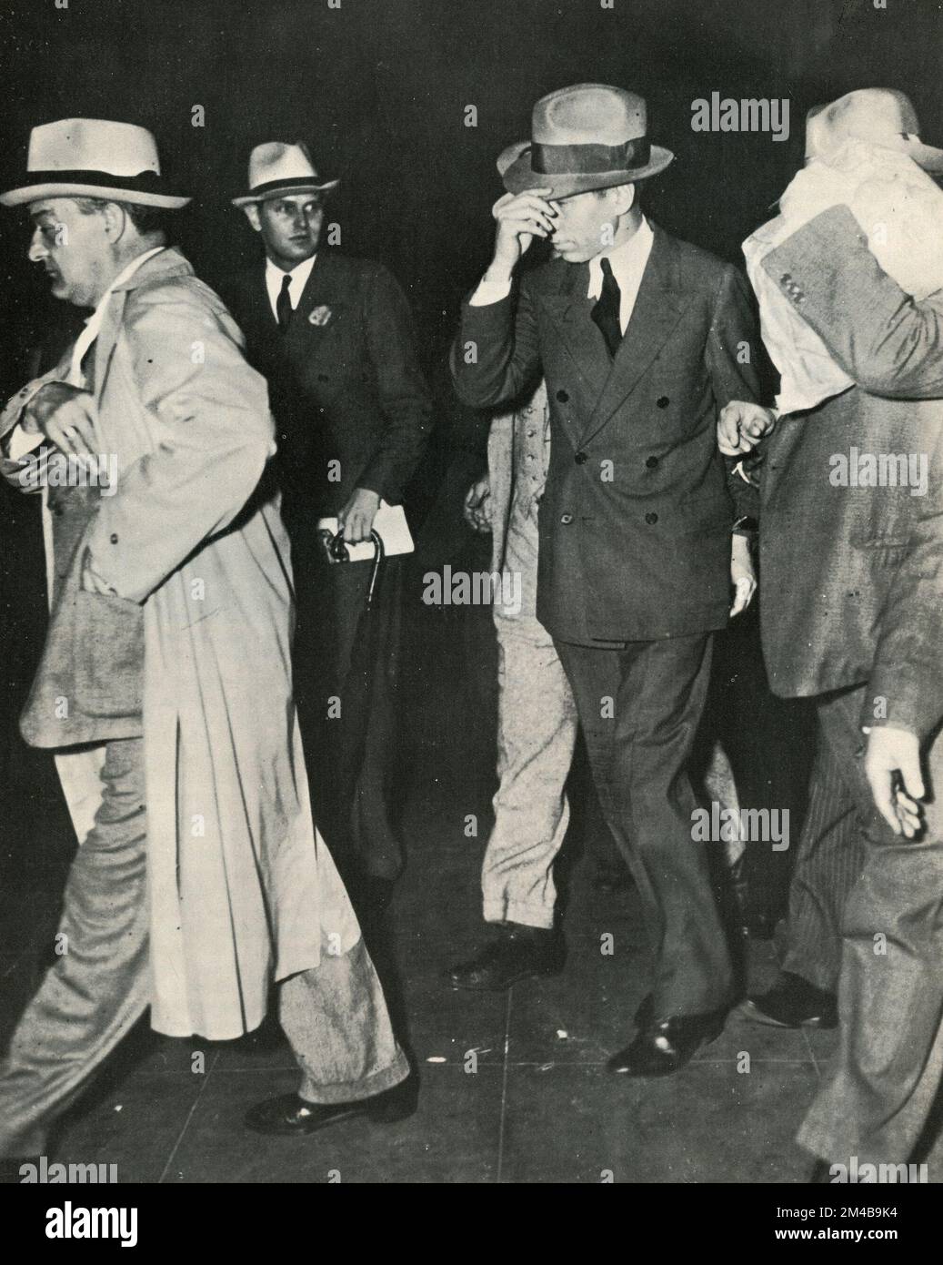 Italian-born American gangster and mafia mobster Salvatore Lucania aka Lucky Luciano taken to court, USA 1930s Stock Photo