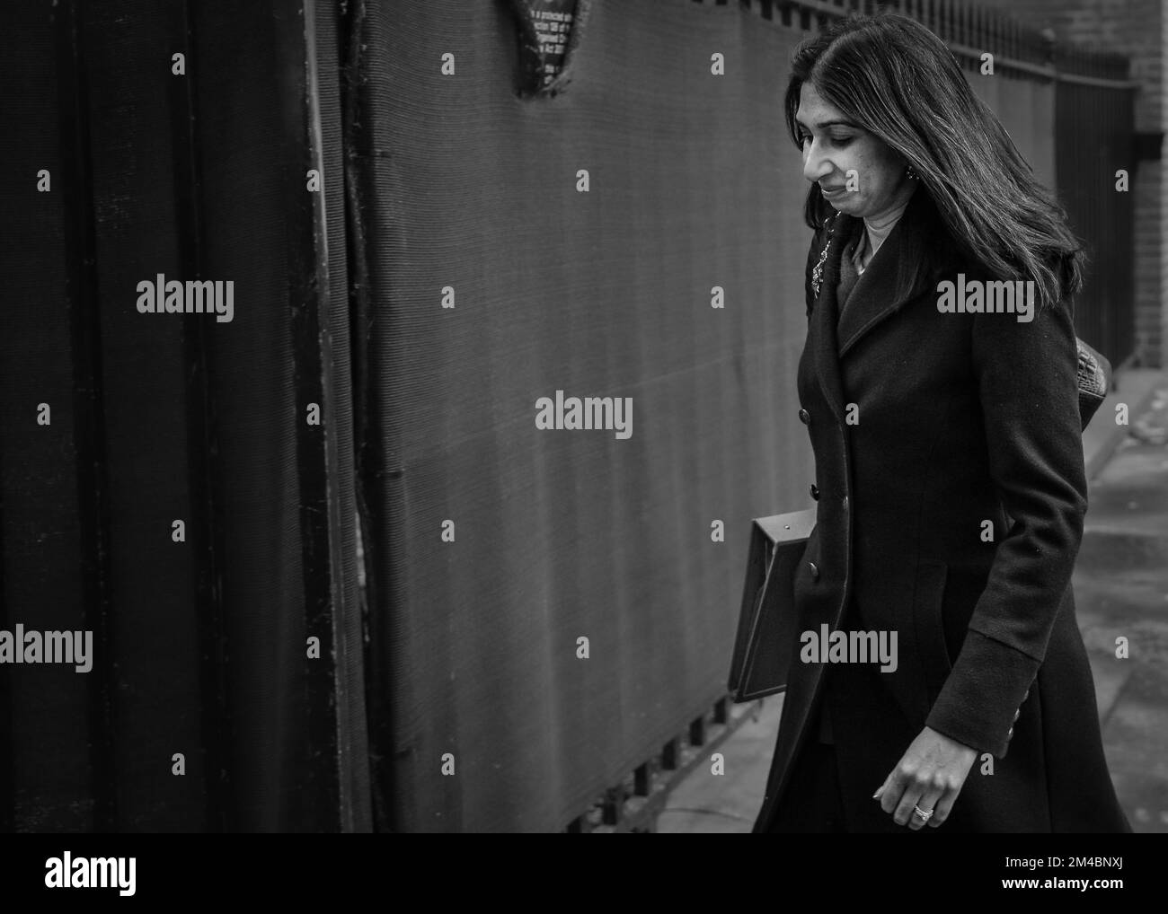 Suella Braverman Mp Black And White Stock Photos Images Alamy suella-braverman-mp-black-and-white-stock-photos-images-alamy