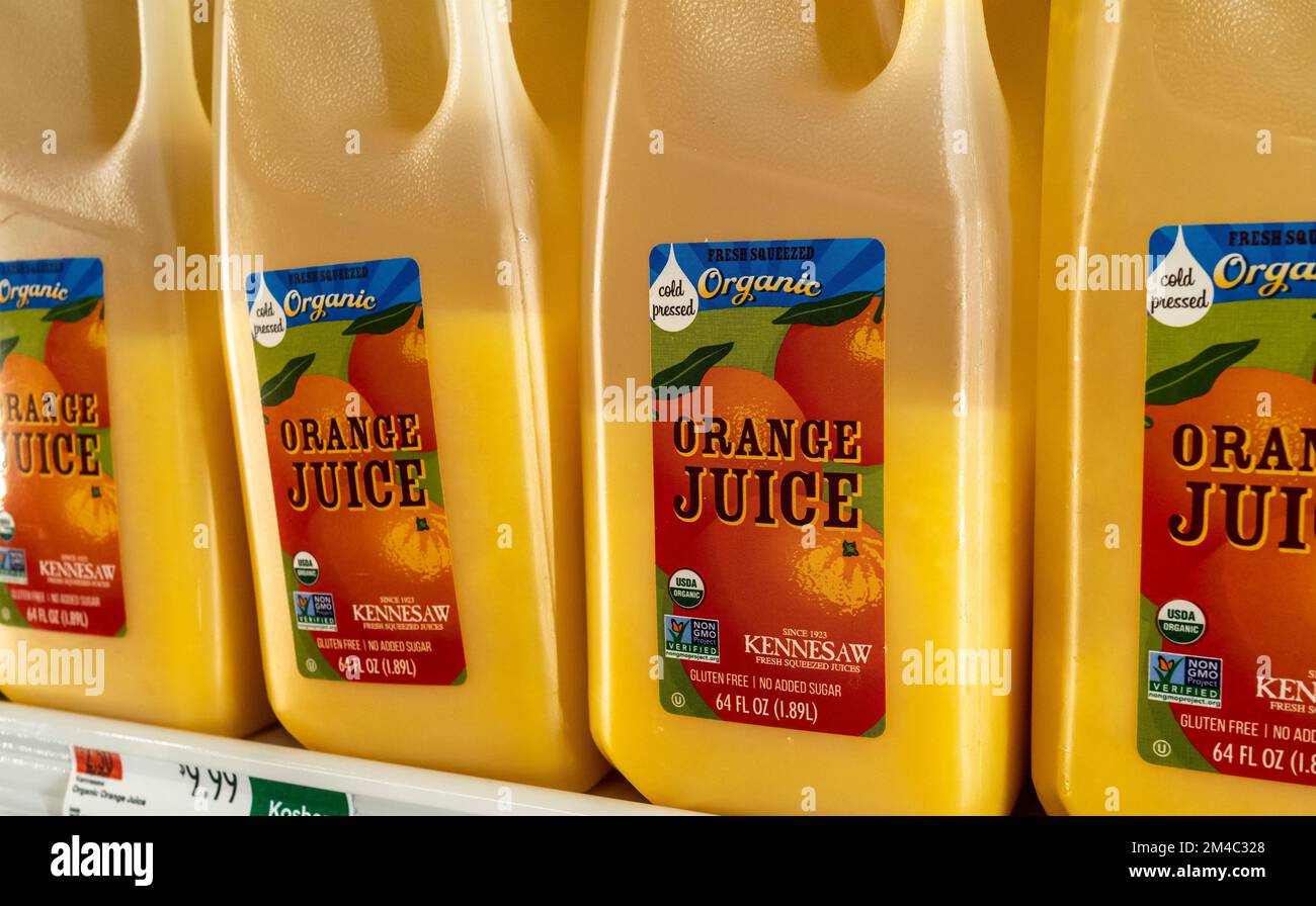 Containers of organic Florida orange juice are seen in a supermarket in New York on Wednesday, December 14, 2022. Citrus greening and extreme weather combined are expected to effect FloridaÕs orange crop driving it to the lowest level in over 80 years.  (© Richard B. Levine) Stock Photo