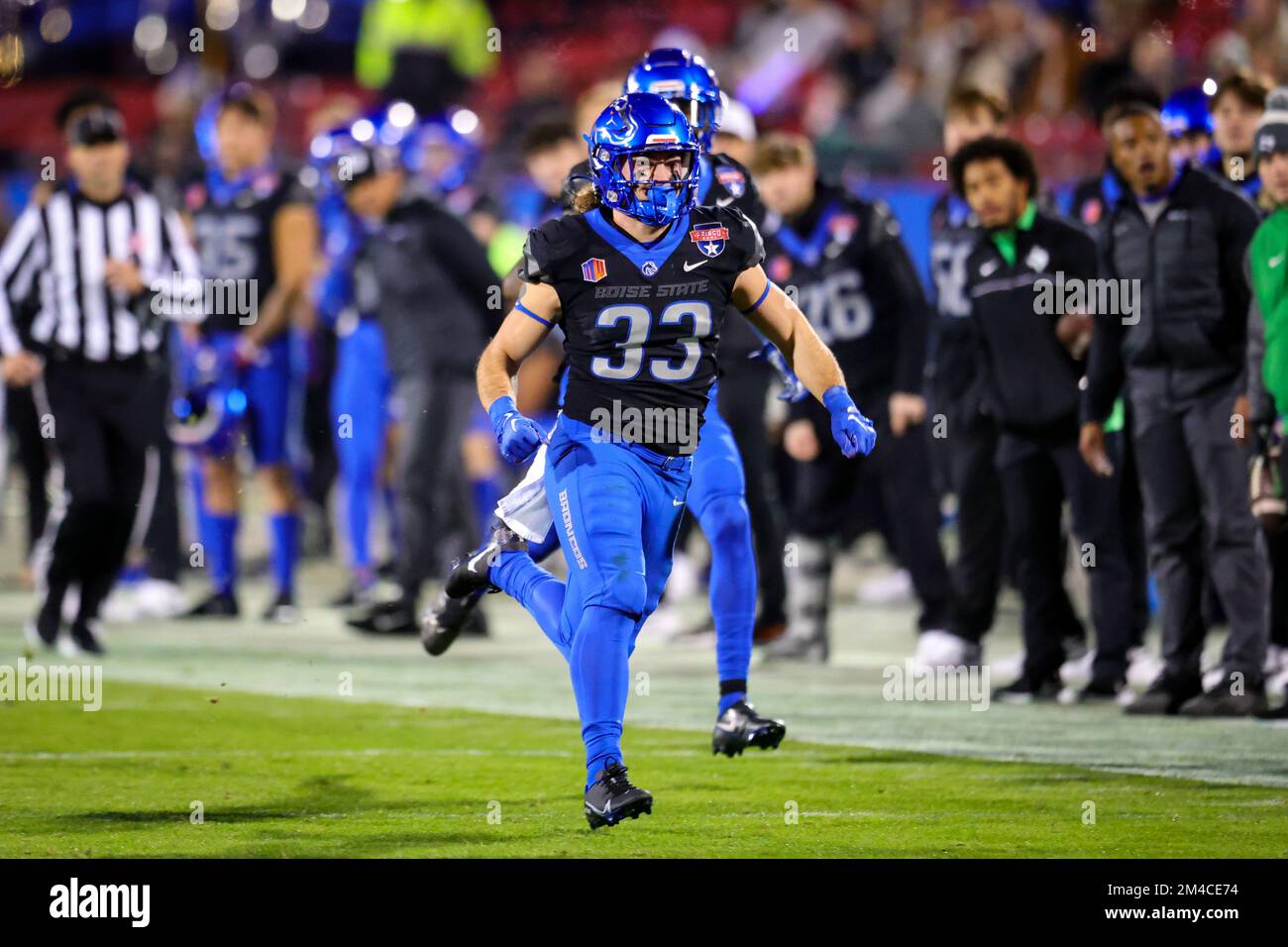 Boise State Broncos Tyler Crowe (33) on kickoff coverage during the 2nd