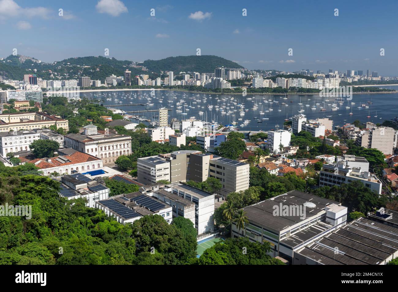 Beautiful view to boats and residential buildings in Rio de Janeiro ...