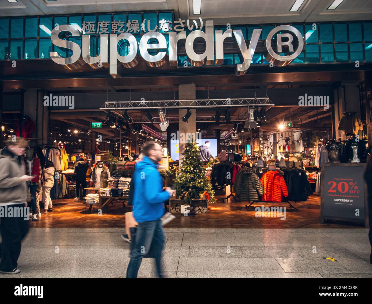 Superdry and christmas hi-res stock photography and images - Alamy