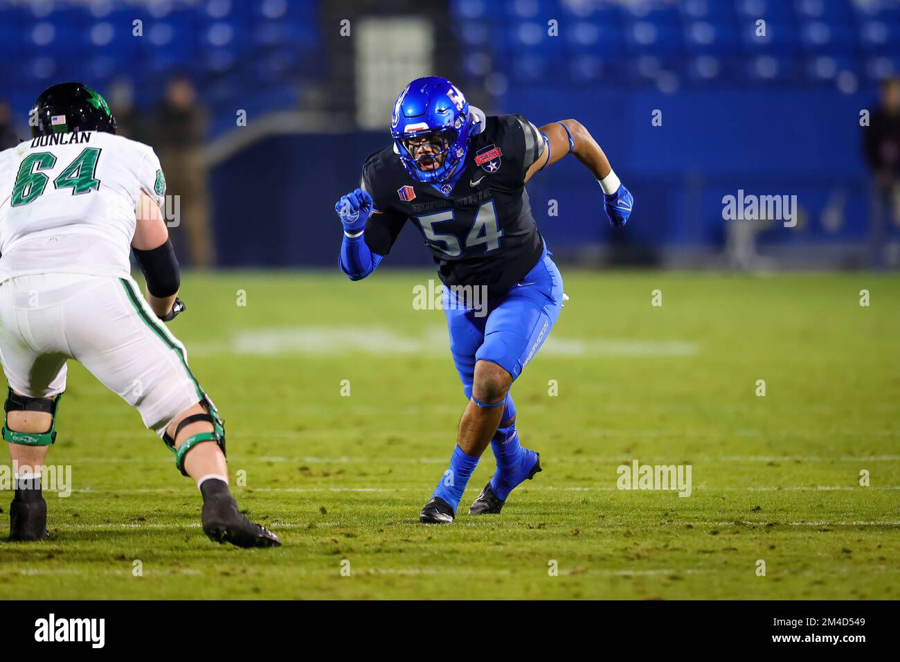 Boise State Broncos edge Gabe Hunter (54) with the pass rush