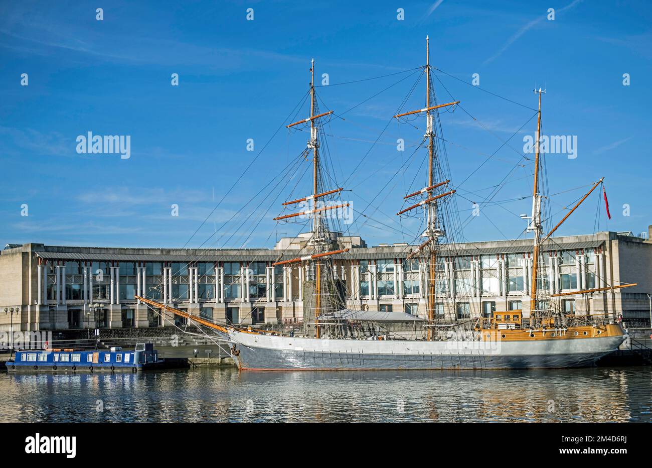 Bristol Amphitheatre and the Kaskalot Three Masted Ship at Bristol floating harbour in the west Country on a bright sunny day Stock Photo