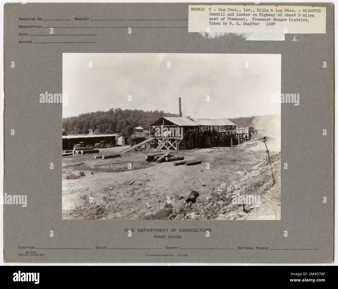 Large Sawmills Missouri. Photographs Relating to National Forests