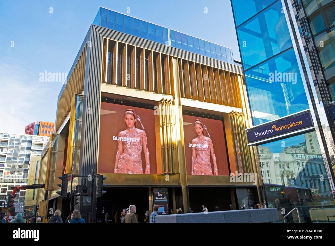 Burberry 444 madison avenue 2018 sale