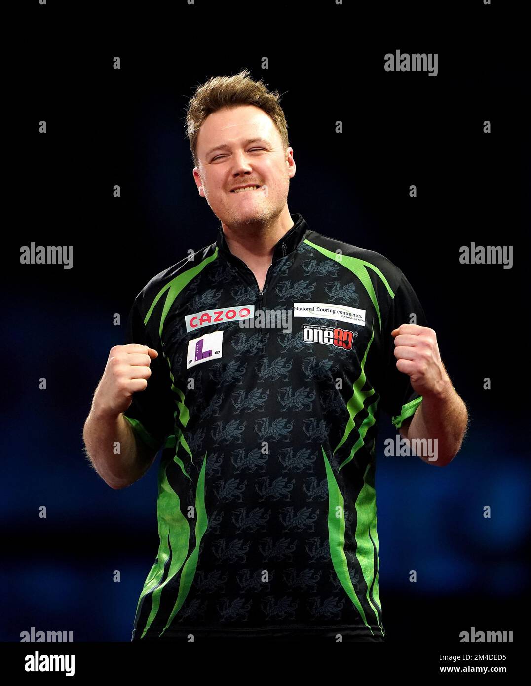 Darts hi-res stock photography and images - Page 7 - Alamy