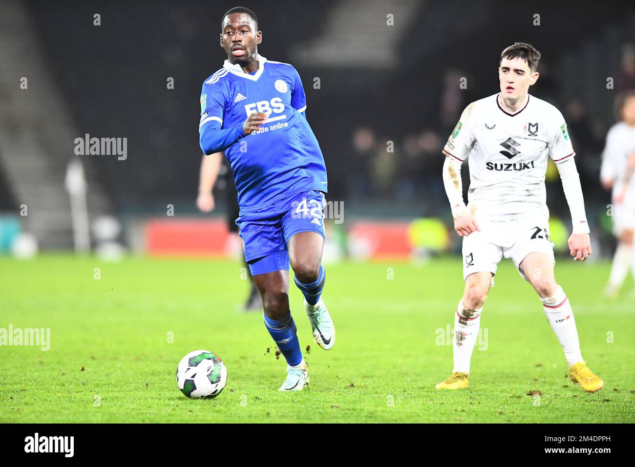 Boubakary Soumare (42 Leicester City) controls the ball during the Carabao Cup 4th Round match between MK Dons and Leicester City at Stadium MK, Milton Keynes on Tuesday 20th December 2022. (Credit: Kevin Hodgson | MI News) Credit: MI News & Sport /Alamy Live News Stock Photo