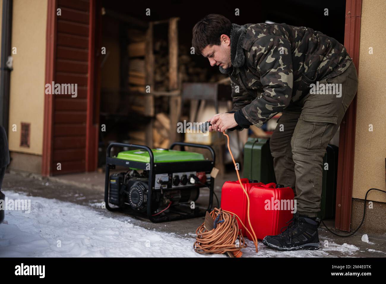 Diesel generator hi-res stock photography and images - Page 12 - Alamy