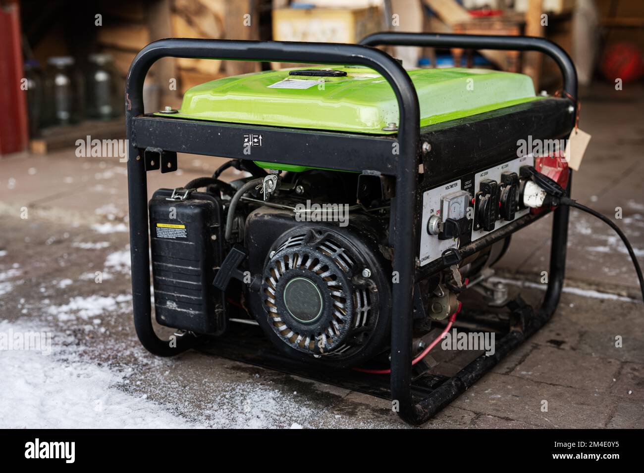Diesel generator house hi-res stock photography and images - Alamy