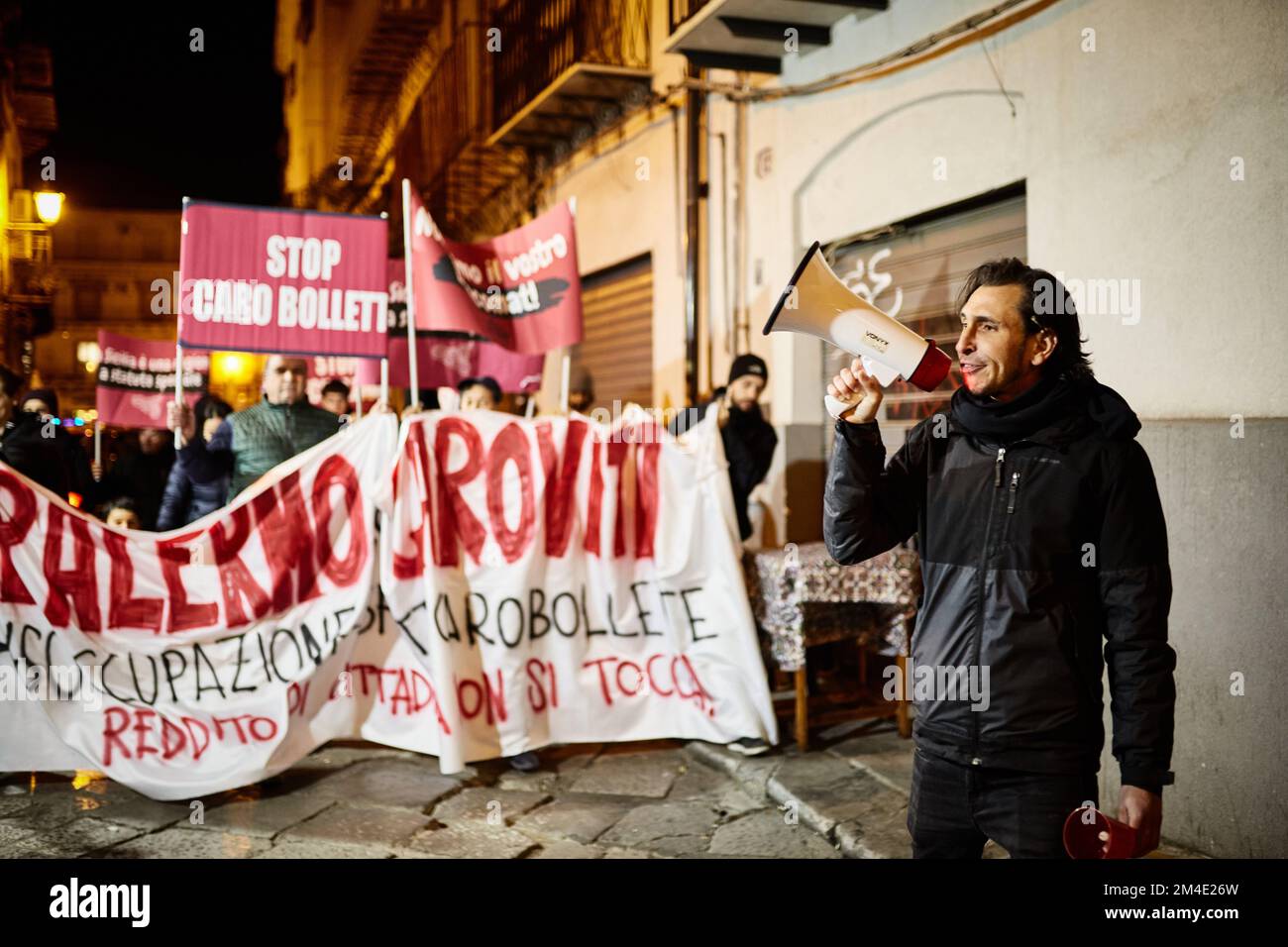 Palermo, Sicily, Italy. 20th Dec, 2022. Torchlight procession through
