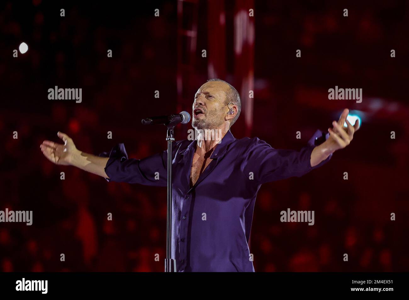 Assago, Italy. 20th Dec, 2022. Biagio Antonacci performs live on stage during the Palco Centrale Tour 2022 at Mediolanum Forum in Assago. Credit: SOPA Images Limited/Alamy Live News Stock Photo