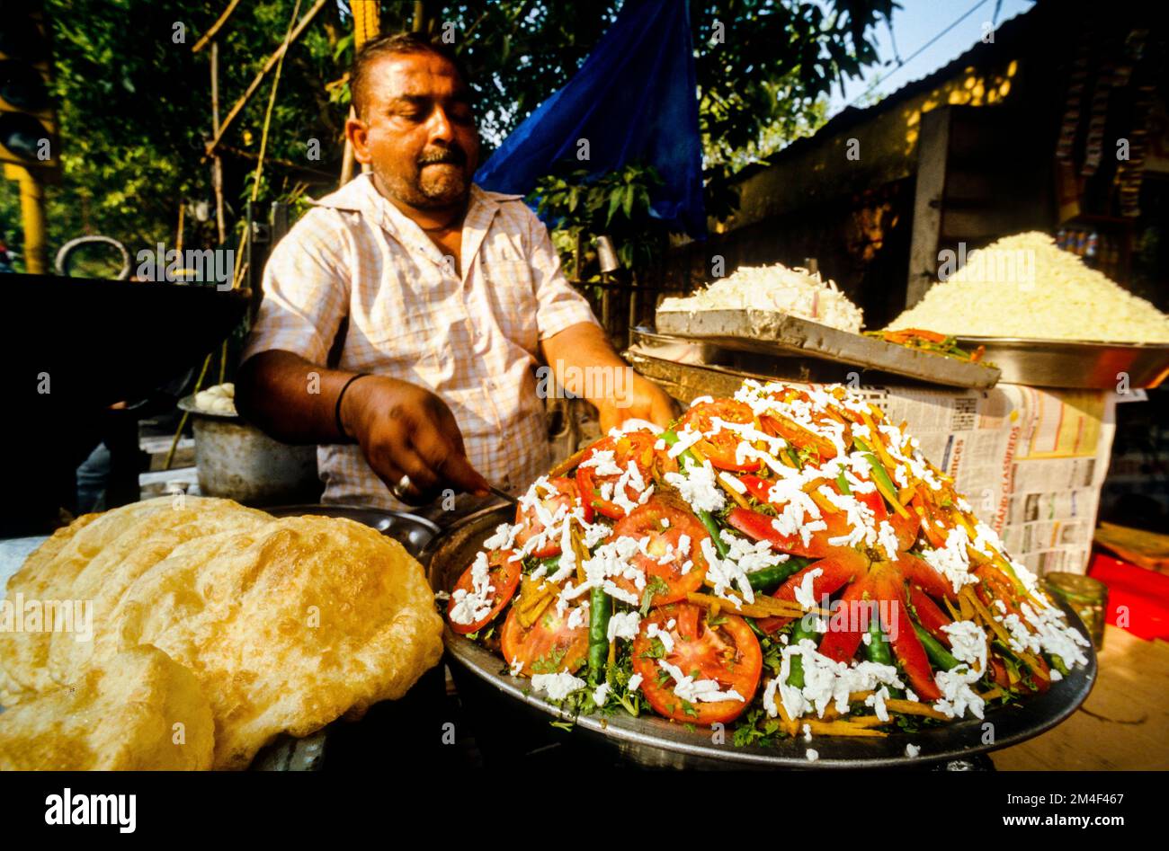 Street-food is very popular and available everywhere Stock Photo - Alamy