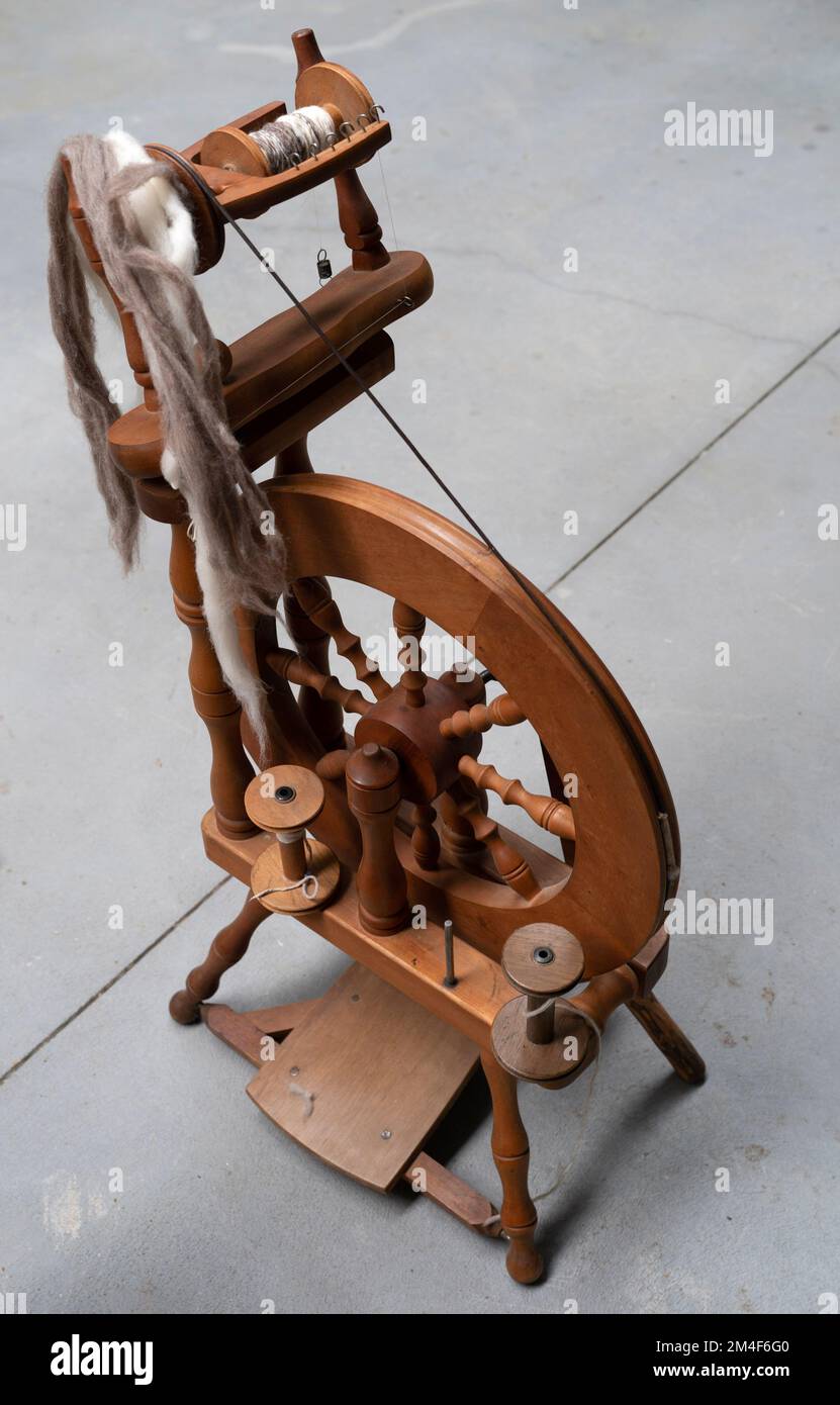 Wooden Spinning Wheel Yarn Stock Photo 2305568749