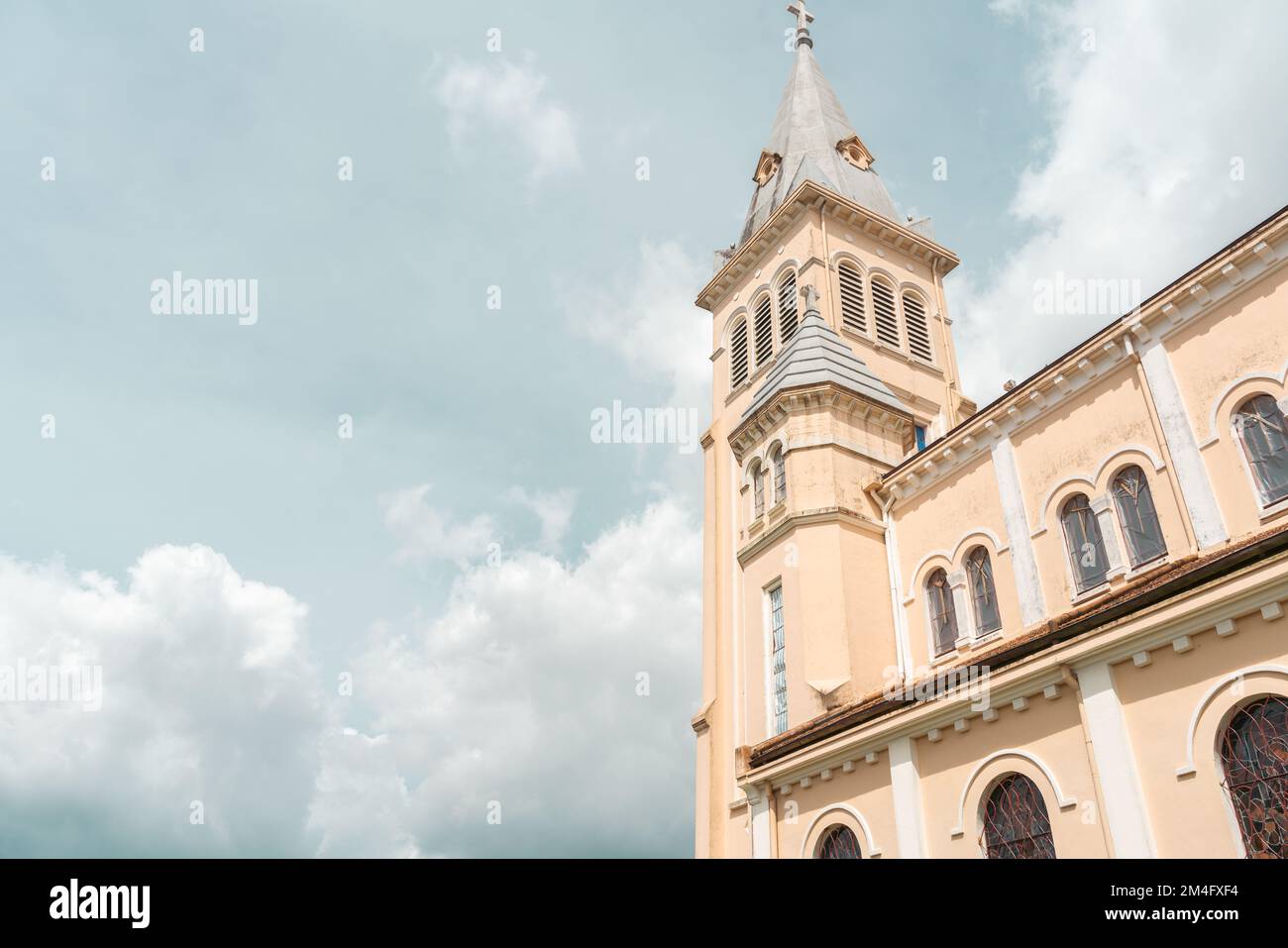 Cathedral in da lat hi-res stock photography and images - Alamy