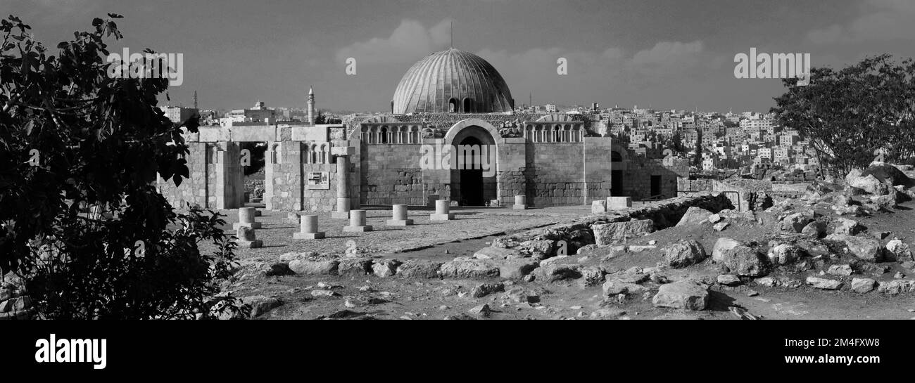 View over the Umayyad Mosque in the Citadel, Amman city, Jordan, Middle