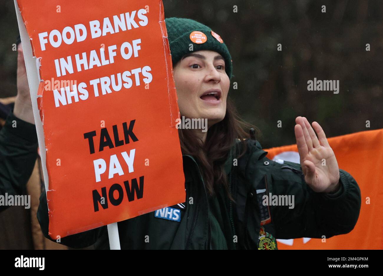 Brighton, UK. 21st Dec, 2022. Striking Ambulance workers on the picket
