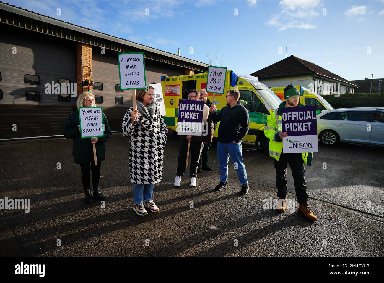 Ambulance Workers On The Picket Line Outside Soundwell Ambulance ambulance-workers-on-the-picket-line-outside-soundwell-ambulance