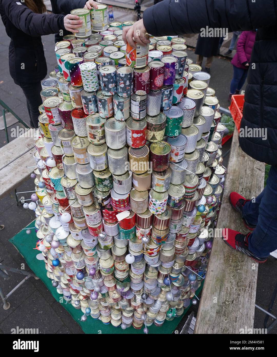 Michaels tin cans store